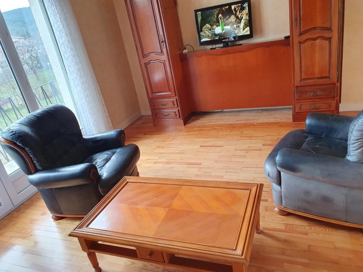 La Bourzede F3 Appartement Langeac Buitenkant foto
