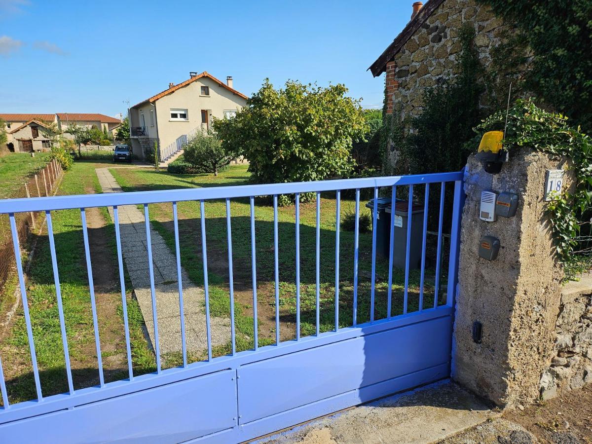 La Bourzede F3 Appartement Langeac Buitenkant foto